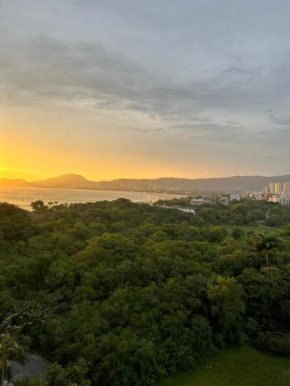 Charmoso Apartamento no Guaruja